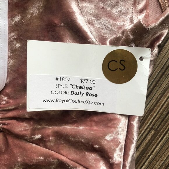 Ballet Leo | Royal Couture XO Velvet Leo Deep V Back Dance - Picture 6 of 7